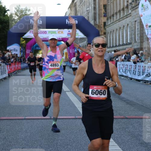 06.09.2026 - CURREX Alsterlauf Strokosch-Dieckow http://msf.ph/oto/10124894 06.09.2026 09:44:05 Ziel 2139, 2250, 2723, 3269, 3702, 3905, 3994, 4157, 4277, 4893, 5062, 5168, 5402, 5606, 6060, 6102 meine-sportfotos.de