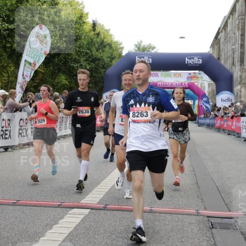 06.09.2026 - CURREX Alsterlauf Yannick Fuchs http://msf.ph/oto/10124911 06.09.2026 10:03:39 Ziel 2429, 2447, 2448, 2501, 2629, 2630, 2869, 3227, 3252, 3367, 3756, 4777, 5087, 5408, 5737, 6290, 6292, 6344, 8203, 8263, 8315, 8323 meine-sportfotos.de