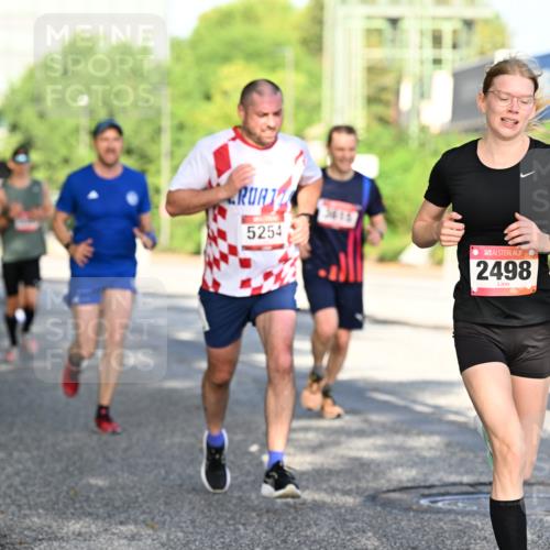 06.09.2026 - CURREX Alsterlauf Dr. Thomas Lammeyer http://msf.ph/oto/10124912 06.09.2026 09:42:27 Laufen 11, 5254, 2498 meine-sportfotos.de