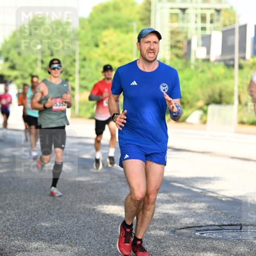 06.09.2026 - CURREX Alsterlauf Dr. Thomas Lammeyer http://msf.ph/oto/10124927 06.09.2026 09:42:28 Laufen 36 meine-sportfotos.de