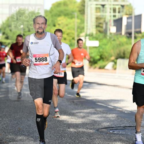 06.09.2026 - CURREX Alsterlauf Dr. Thomas Lammeyer http://msf.ph/oto/10124972 06.09.2026 09:42:33 Laufen 5988, 2170 meine-sportfotos.de