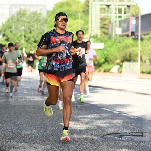 06.09.2026 - CURREX Alsterlauf Dr. Thomas Lammeyer http://msf.ph/oto/10125014 06.09.2026 09:42:37 Laufen  meine-sportfotos.de