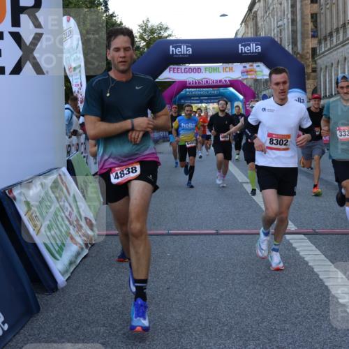 06.09.2026 - CURREX Alsterlauf Strokosch-Dieckow http://msf.ph/oto/10125017 06.09.2026 09:44:20 Ziel 2186, 2699, 3010, 3331, 3355, 3564, 3717, 4838, 4928, 5443, 5530, 5626, 5710, 5722, 5974, 6484, 6485, 6486, 8127, 8302 meine-sportfotos.de