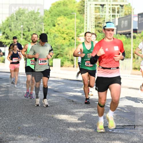 06.09.2026 - CURREX Alsterlauf Dr. Thomas Lammeyer http://msf.ph/oto/10125030 06.09.2026 09:42:39 Laufen 4982, 210, 2406, 321, 51, 5699 meine-sportfotos.de