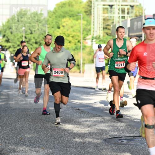 06.09.2026 - CURREX Alsterlauf Dr. Thomas Lammeyer http://msf.ph/oto/10125036 06.09.2026 09:42:39 Laufen 4982, 2406, 2111, 3211 meine-sportfotos.de