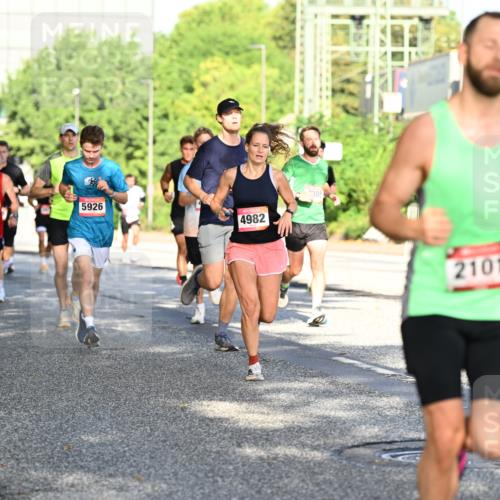 06.09.2026 - CURREX Alsterlauf Dr. Thomas Lammeyer http://msf.ph/oto/10125063 06.09.2026 09:42:42 Laufen 4372, 5926, 4982, 305, 2101 meine-sportfotos.de