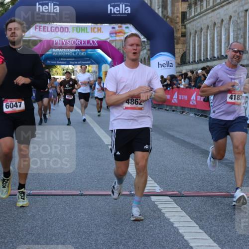 06.09.2026 - CURREX Alsterlauf Strokosch-Dieckow http://msf.ph/oto/10125109 06.09.2026 09:44:27 Ziel 2186, 2894, 3355, 3564, 3717, 4187, 4203, 4669, 4862, 5271, 5443, 5477, 5626, 5710, 5974, 6047, 6366, 6484, 6485, 6486 meine-sportfotos.de
