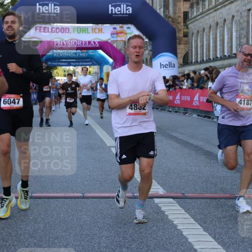 06.09.2026 - CURREX Alsterlauf Strokosch-Dieckow http://msf.ph/oto/10125114 06.09.2026 09:44:27 Ziel 2186, 2894, 3355, 3564, 3717, 4187, 4203, 4669, 4862, 5271, 5443, 5477, 5626, 5710, 5974, 6047, 6366, 6484, 6485, 6486 meine-sportfotos.de