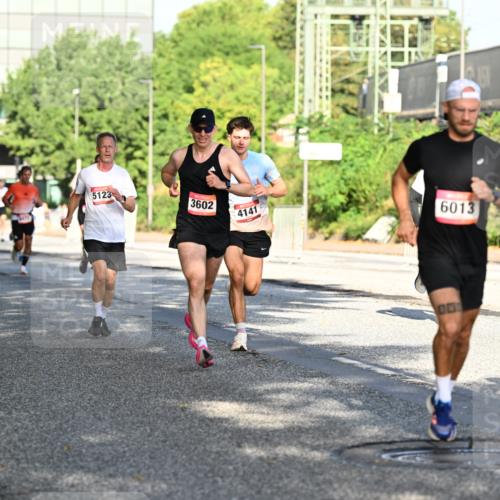 06.09.2026 - CURREX Alsterlauf Dr. Thomas Lammeyer http://msf.ph/oto/10125126 06.09.2026 09:42:49 Laufen 5123, 3602, 4141, 6013, 26 meine-sportfotos.de