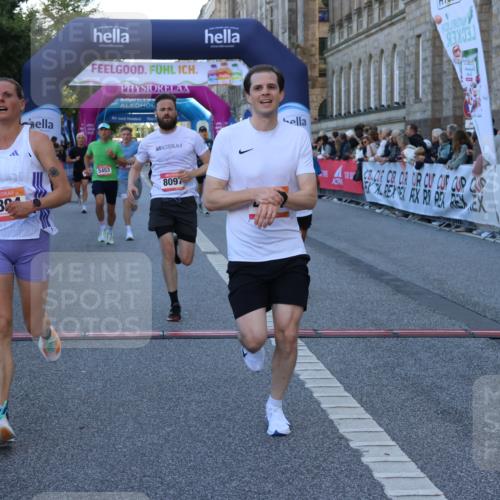 06.09.2026 - CURREX Alsterlauf Strokosch-Dieckow http://msf.ph/oto/10125154 06.09.2026 09:44:33 Ziel 2894, 3503, 3545, 4133, 4187, 4203, 4597, 4669, 4862, 5271, 5453, 5477, 5529, 5864, 6047, 6366, 8097, 8216, 8224 meine-sportfotos.de