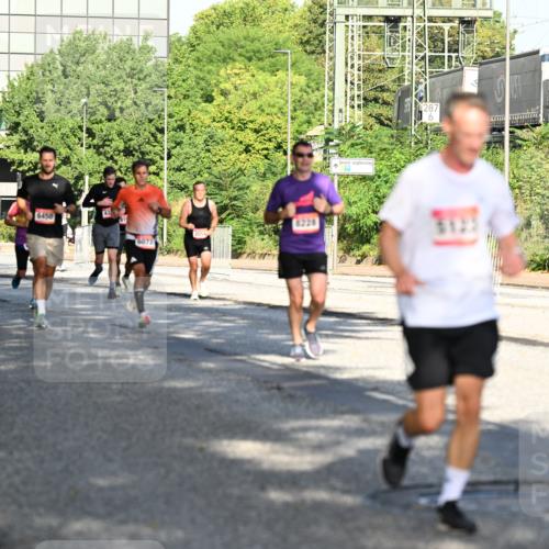 06.09.2026 - CURREX Alsterlauf Dr. Thomas Lammeyer http://msf.ph/oto/10125155 06.09.2026 09:42:52 Laufen 6186, 6450, 6072 meine-sportfotos.de