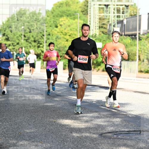 06.09.2026 - CURREX Alsterlauf Dr. Thomas Lammeyer http://msf.ph/oto/10125190 06.09.2026 09:42:55 Laufen 6449, 6450, 6072 meine-sportfotos.de