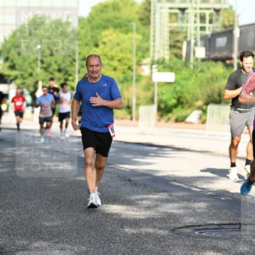 06.09.2026 - CURREX Alsterlauf Dr. Thomas Lammeyer http://msf.ph/oto/10125219 06.09.2026 09:42:58 Laufen 6449, 4341 meine-sportfotos.de