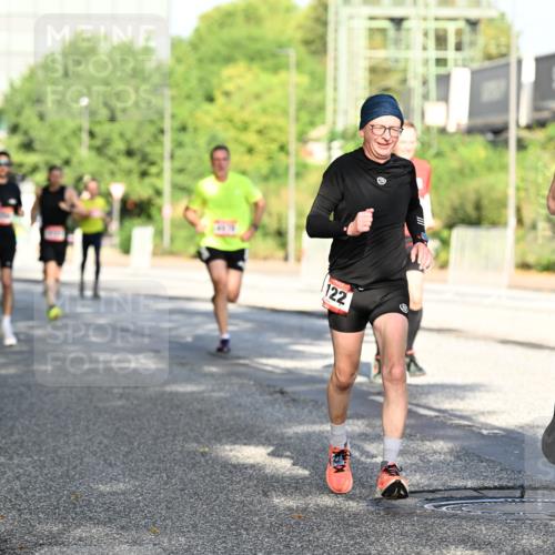 06.09.2026 - CURREX Alsterlauf Dr. Thomas Lammeyer http://msf.ph/oto/10125304 06.09.2026 09:43:06 Laufen 122, 3404 meine-sportfotos.de