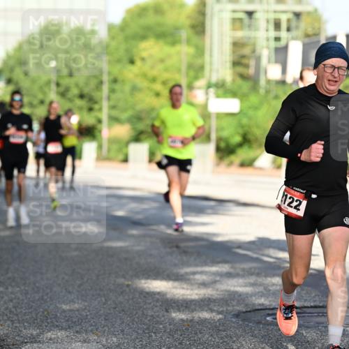 06.09.2026 - CURREX Alsterlauf Dr. Thomas Lammeyer http://msf.ph/oto/10125310 06.09.2026 09:43:07 Laufen 122 meine-sportfotos.de