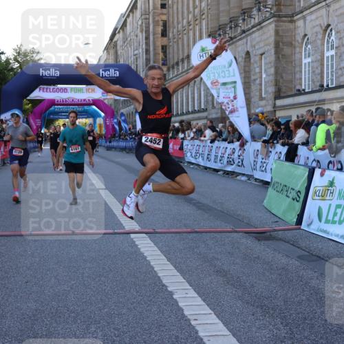06.09.2026 - CURREX Alsterlauf Strokosch-Dieckow http://msf.ph/oto/10125312 06.09.2026 09:44:55 Ziel 2452, 2610, 3802, 3803, 4011, 4039, 4128, 5286, 5837, 6243 meine-sportfotos.de