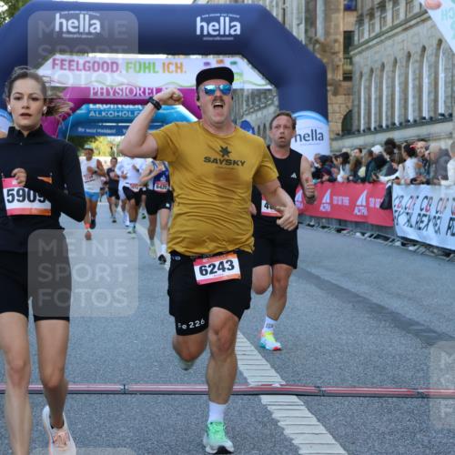 06.09.2026 - CURREX Alsterlauf Strokosch-Dieckow http://msf.ph/oto/10125395 06.09.2026 09:44:59 Ziel 2452, 3641, 3974, 4011, 4128, 5837, 6243, 6420 meine-sportfotos.de