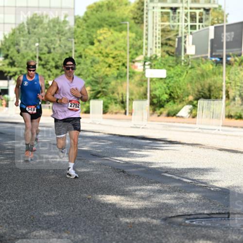 06.09.2026 - CURREX Alsterlauf Dr. Thomas Lammeyer http://msf.ph/oto/10125424 06.09.2026 09:43:22 Laufen 2731, 5415, 2752 meine-sportfotos.de