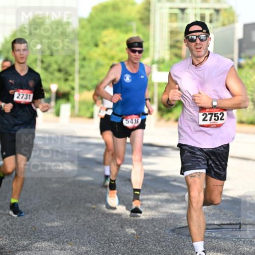 06.09.2026 - CURREX Alsterlauf Dr. Thomas Lammeyer http://msf.ph/oto/10125449 06.09.2026 09:43:25 Laufen 2731, 5415, 2752 meine-sportfotos.de