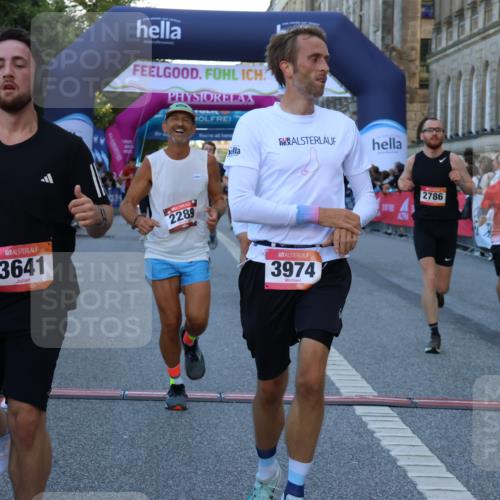 06.09.2026 - CURREX Alsterlauf Strokosch-Dieckow http://msf.ph/oto/10125451 06.09.2026 09:45:05 Ziel 2289, 2786, 3641, 3767, 3771, 3873, 3974, 4011, 4255, 5272, 5341, 5770, 5837, 6243, 6420 meine-sportfotos.de