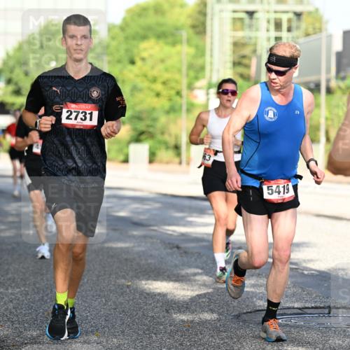 06.09.2026 - CURREX Alsterlauf Dr. Thomas Lammeyer http://msf.ph/oto/10125458 06.09.2026 09:43:26 Laufen 2731, 5419, 27 meine-sportfotos.de