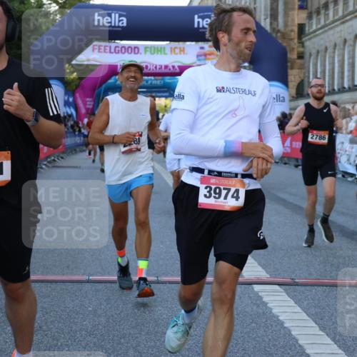 06.09.2026 - CURREX Alsterlauf Strokosch-Dieckow http://msf.ph/oto/10125460 06.09.2026 09:45:05 Ziel 2289, 2786, 3641, 3767, 3771, 3873, 3974, 4011, 4255, 5272, 5341, 5770, 5837, 6243, 6420 meine-sportfotos.de