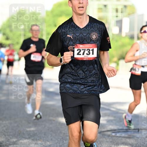 06.09.2026 - CURREX Alsterlauf Dr. Thomas Lammeyer http://msf.ph/oto/10125466 06.09.2026 09:43:26 Laufen 11, 2731 meine-sportfotos.de