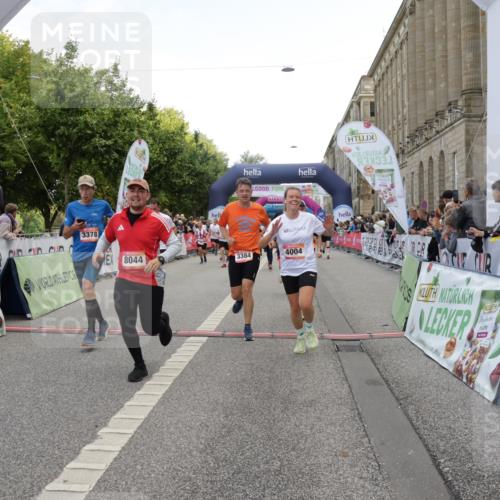 06.09.2026 - CURREX Alsterlauf Yannick Fuchs http://msf.ph/oto/10125506 06.09.2026 10:04:00 Ziel 2042, 2091, 2657, 2989, 3378, 3384, 3651, 3745, 3752, 3766, 4004, 4672, 4968, 4972, 4979, 5061, 5284, 5468, 6247, 8044, 8079 meine-sportfotos.de