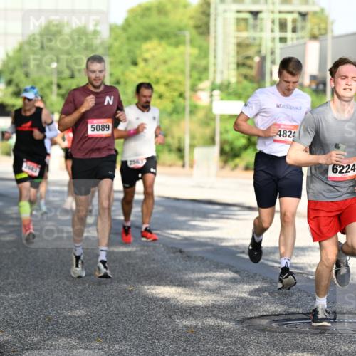 06.09.2026 - CURREX Alsterlauf Dr. Thomas Lammeyer http://msf.ph/oto/10125566 06.09.2026 09:43:36 Laufen 3643, 5089, 2563, 4824, 6224, 2342 meine-sportfotos.de