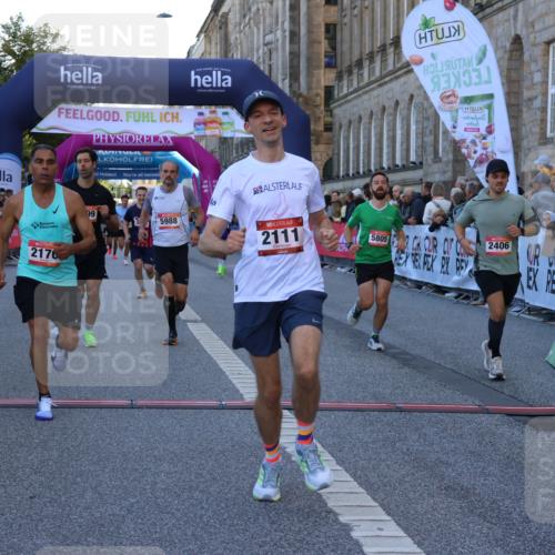 06.09.2026 - CURREX Alsterlauf Strokosch-Dieckow http://msf.ph/oto/10125569 06.09.2026 09:45:28 Ziel 2101, 2111, 2170, 2406, 2498, 3146, 3211, 3259, 3593, 3615, 4581, 4586, 4891, 5216, 5699, 5805, 5887, 5926, 5988, 6476, 8341 meine-sportfotos.de