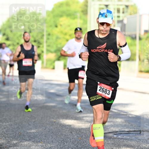06.09.2026 - CURREX Alsterlauf Dr. Thomas Lammeyer http://msf.ph/oto/10125598 06.09.2026 09:43:40 Laufen 11, 2683, 1 meine-sportfotos.de