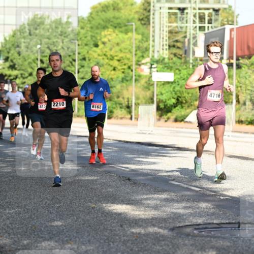 06.09.2026 - CURREX Alsterlauf Dr. Thomas Lammeyer http://msf.ph/oto/10125785 06.09.2026 09:43:58 Laufen 815, 2210, 6162, 4716 meine-sportfotos.de