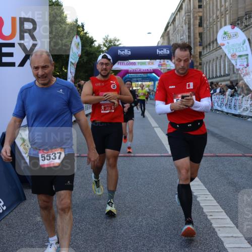 06.09.2026 - CURREX Alsterlauf Strokosch-Dieckow http://msf.ph/oto/10125889 06.09.2026 09:46:08 Ziel 2122, 3404, 4970, 5537, 5846, 6014, 6256, 8158, 8210 meine-sportfotos.de
