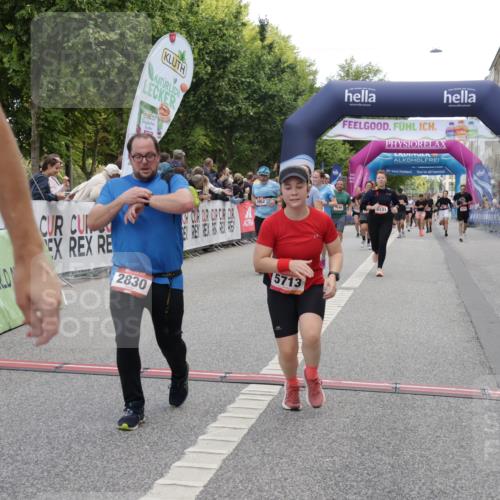 06.09.2026 - CURREX Alsterlauf Yannick Fuchs http://msf.ph/oto/10125893 06.09.2026 10:04:16 Ziel 2346, 2830, 3747, 3959, 3962, 4119, 4131, 4288, 5157, 5674, 5713, 8225 meine-sportfotos.de