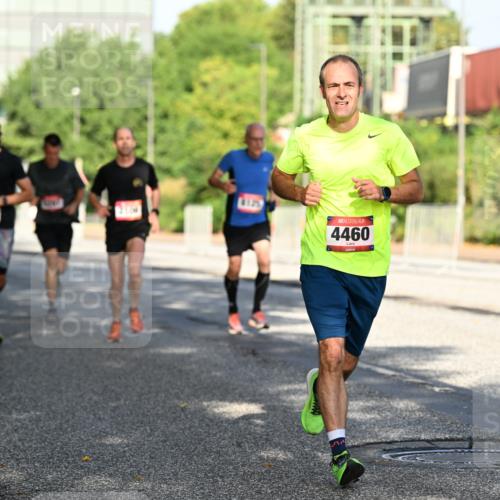 06.09.2026 - CURREX Alsterlauf Dr. Thomas Lammeyer http://msf.ph/oto/10125948 06.09.2026 09:44:15 Laufen 6129, 4460 meine-sportfotos.de