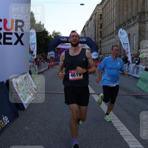 06.09.2026 - CURREX Alsterlauf Strokosch-Dieckow http://msf.ph/oto/10125997 06.09.2026 09:46:27 Ziel 2342, 2563, 2683, 2752, 3132, 3182, 4183, 4287, 4537, 4619, 5419, 5515, 6224 meine-sportfotos.de