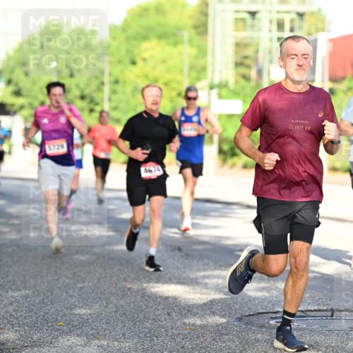 06.09.2026 - CURREX Alsterlauf Dr. Thomas Lammeyer http://msf.ph/oto/10126079 06.09.2026 09:44:29 Laufen 4674, 21, 0975 meine-sportfotos.de