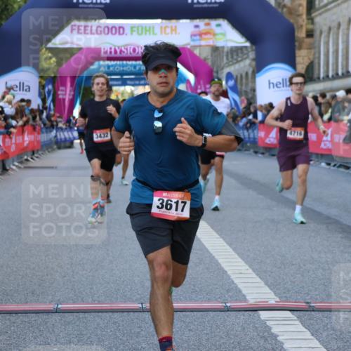 06.09.2026 - CURREX Alsterlauf Strokosch-Dieckow http://msf.ph/oto/10126115 06.09.2026 09:46:45 Ziel 2556, 3432, 3617, 4716, 4877, 4890, 5430, 5544, 8092, 8249 meine-sportfotos.de
