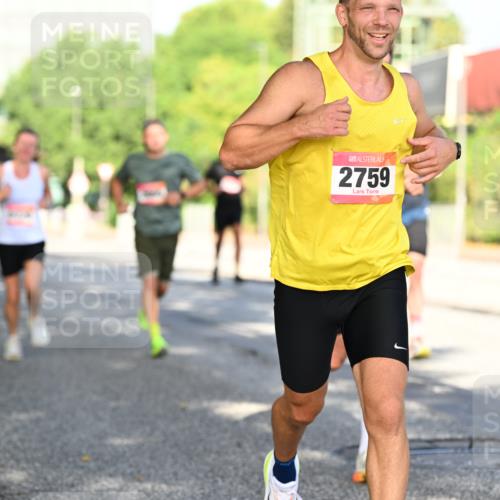 06.09.2026 - CURREX Alsterlauf Dr. Thomas Lammeyer http://msf.ph/oto/10126225 06.09.2026 09:44:49 Laufen 5, 2759 meine-sportfotos.de