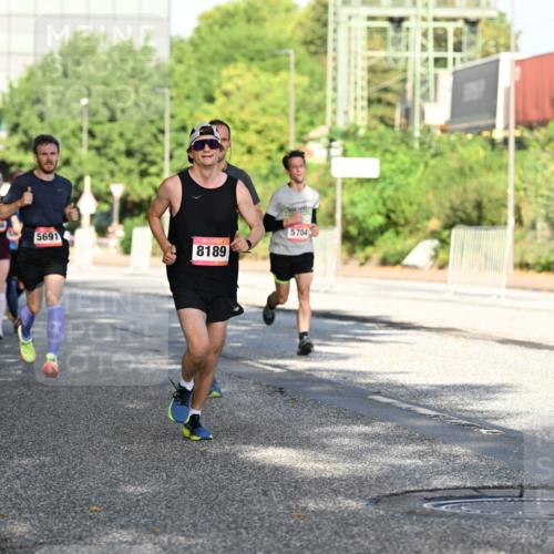 06.09.2026 - CURREX Alsterlauf Dr. Thomas Lammeyer http://msf.ph/oto/10126296 06.09.2026 09:44:59 Laufen 6262, 5691, 8189, 5704 meine-sportfotos.de