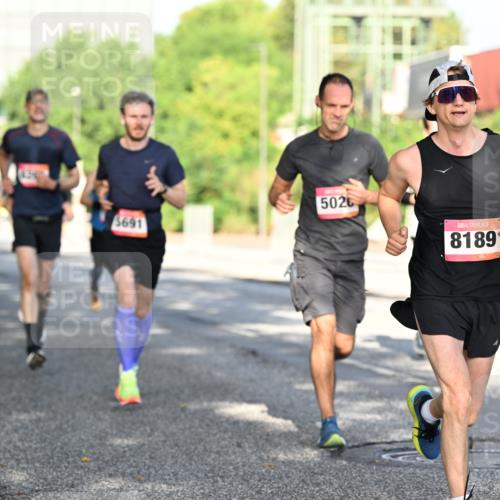 06.09.2026 - CURREX Alsterlauf Dr. Thomas Lammeyer http://msf.ph/oto/10126313 06.09.2026 09:45:01 Laufen 5691, 5026, 8189 meine-sportfotos.de