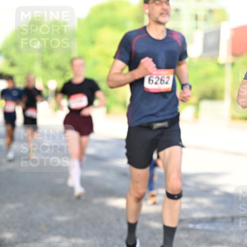 06.09.2026 - CURREX Alsterlauf Dr. Thomas Lammeyer http://msf.ph/oto/10126335 06.09.2026 09:45:03 Laufen 6262, 5 meine-sportfotos.de