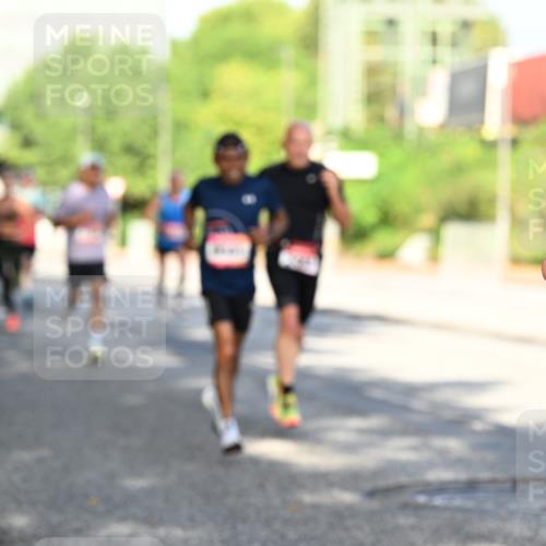 06.09.2026 - CURREX Alsterlauf Dr. Thomas Lammeyer http://msf.ph/oto/10126350 06.09.2026 09:45:06 Laufen  meine-sportfotos.de
