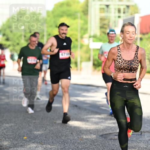 06.09.2026 - CURREX Alsterlauf Dr. Thomas Lammeyer http://msf.ph/oto/10126388 06.09.2026 09:45:11 Laufen 4718 meine-sportfotos.de