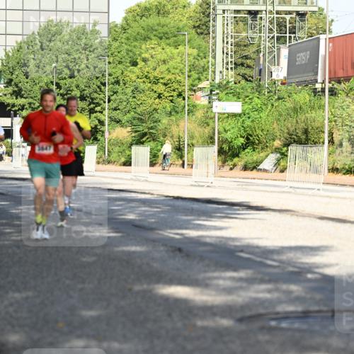 06.09.2026 - CURREX Alsterlauf Dr. Thomas Lammeyer http://msf.ph/oto/10126430 06.09.2026 09:45:18 Laufen 287 meine-sportfotos.de