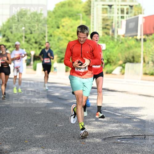 06.09.2026 - CURREX Alsterlauf Dr. Thomas Lammeyer http://msf.ph/oto/10126455 06.09.2026 09:45:21 Laufen  meine-sportfotos.de