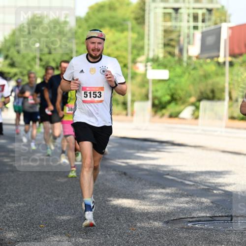 06.09.2026 - CURREX Alsterlauf Dr. Thomas Lammeyer http://msf.ph/oto/10126529 06.09.2026 09:45:28 Laufen 5311, 5153, 3977 meine-sportfotos.de