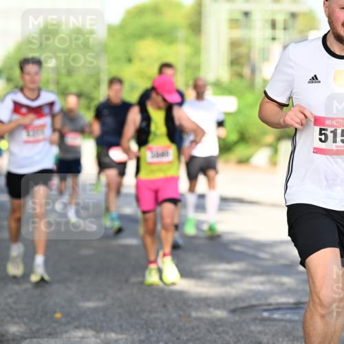 06.09.2026 - CURREX Alsterlauf Dr. Thomas Lammeyer http://msf.ph/oto/10126538 06.09.2026 09:45:30 Laufen 5153 meine-sportfotos.de