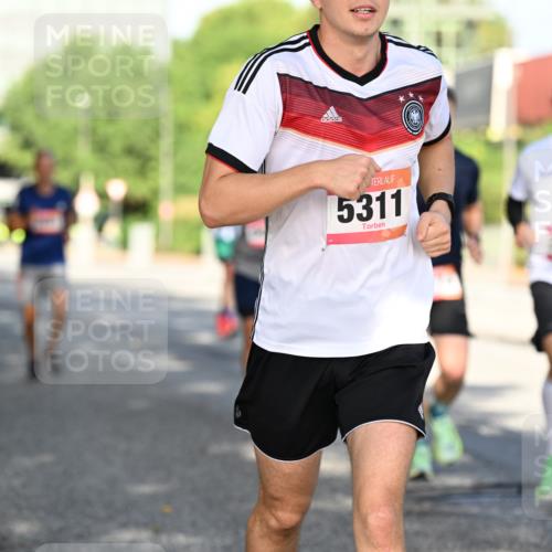 06.09.2026 - CURREX Alsterlauf Dr. Thomas Lammeyer http://msf.ph/oto/10126559 06.09.2026 09:45:32 Laufen 5311 meine-sportfotos.de