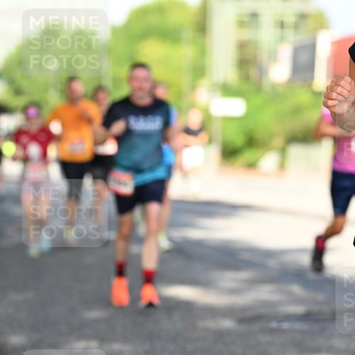 06.09.2026 - CURREX Alsterlauf Dr. Thomas Lammeyer http://msf.ph/oto/10126664 06.09.2026 09:45:43 Laufen 4359 meine-sportfotos.de